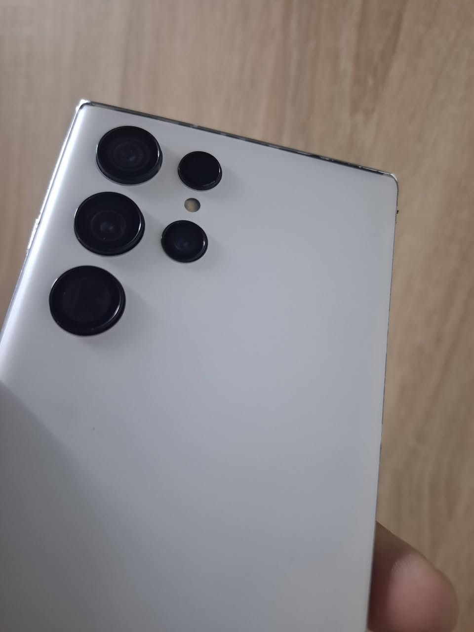 S22 الترا
ذاكرة 256
جهاز امريكي
لغة الضبط نص انكليزي ااونص عربي
مستبدل شاشة وسط
بصمة وجه شغاله بصمه اصبع واكفه 
السعر 270
مكاني بغداد الشعب او اعظمية
***********
