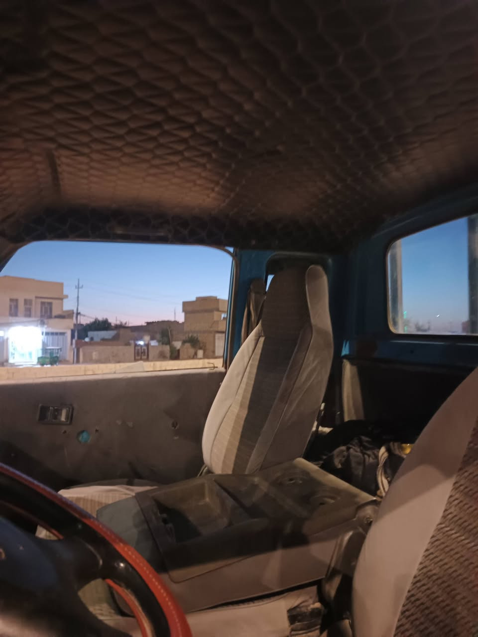 سلام عليكم كيا للبيع موديل 96 بلادي رقم الماني بابل سياره جاهزه مكينه وقير اكسن شاصي رقم شاصي كفاله تخم تاير خلفي جديد الامامي نظافه 70 راعيها موجود داور ثاني يوم مكان كربلاء حول ال 100 سياره بلاديه ما ملعوب بيها ما مطلوبه غرامات ولا ربع    سعر 53 وبيها مجال شراي يتصل. ***********
