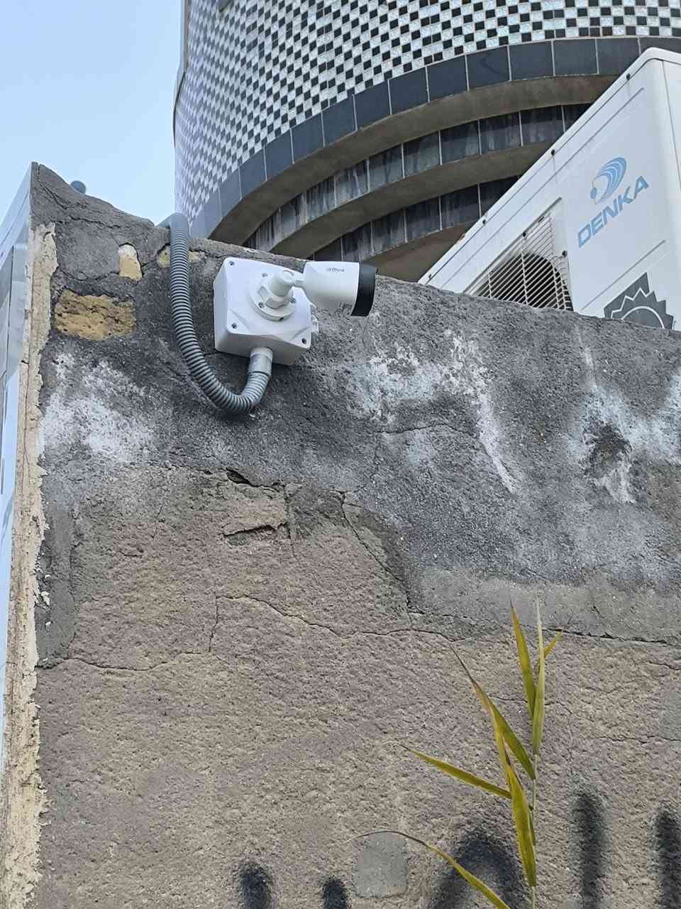 انتبه الاصلي وليس تقليد

مكتب عين الحياة ملاذكم الأمن 
نظام ال 5 ميكا من ماركة دهوا الاصلي ضمان سنه 

عمل اليوم
تم تجهيز وتنصيب كامرات مراقبة 

***********

عين الحياة لكامرات المراقبة والحاسبات وأجهزة للانذار
