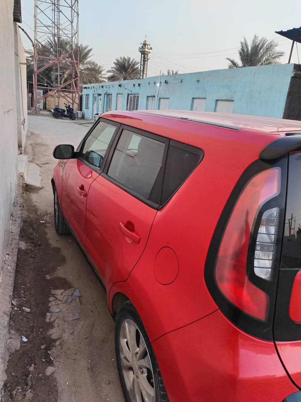 مكانها بابل سعرها 110 بيها مجال موديل 2016 محرك 2000 جي دي اي سياره جديده ع أيدي ***********
