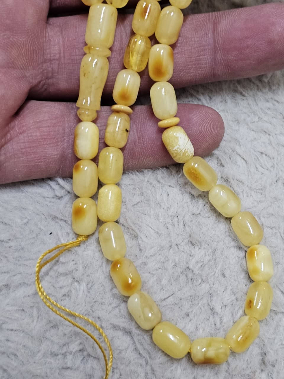 لعشاق النواعم ومسابح الجيب
مسبحه من الكهرب البلطيقي الحر الطبيعي قليل الشوائب 
شرط وضمان مدى الحياة بأصالة الخامة لاكبس ولاضغط ولا مسال ولامعالج ولاكهرب صيني 
وزن ١٢ غرام ٤٨ حبه قياس الحبه ٦×٩.٥ ملم


**إذا كنت صاحب هذا الإعلان وتريد حذفه لأي سبب، رجاءا أرسل رسالة إلى الدعم الفني**
