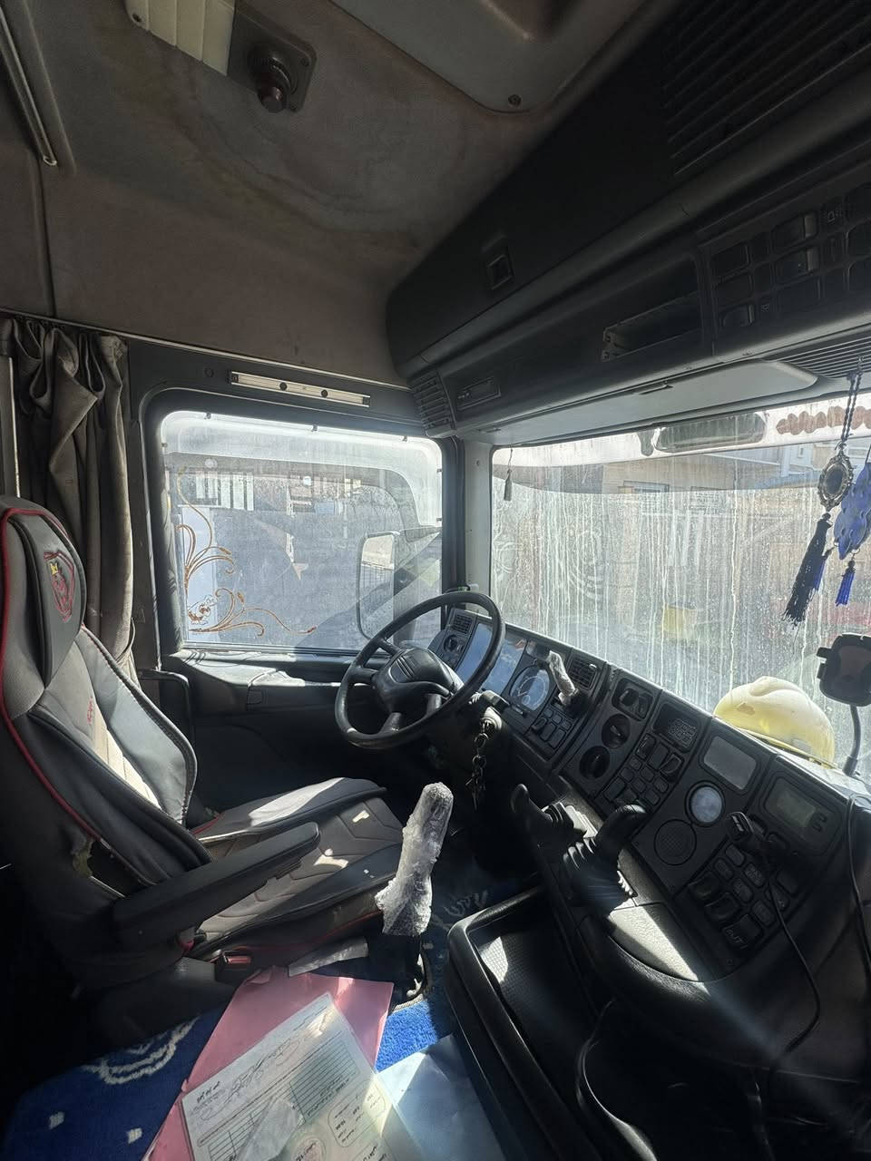 سلام عليكم 
سكانيه مديل 2000
مكفوله كفاله عامه 
مربوطه صهريج 
سنويه جديده رقم بغداد تحويل ثاني يوم 
الاستفسار  
 مكلف بنشر ***********
رياض الدليمي صاحب السياره
