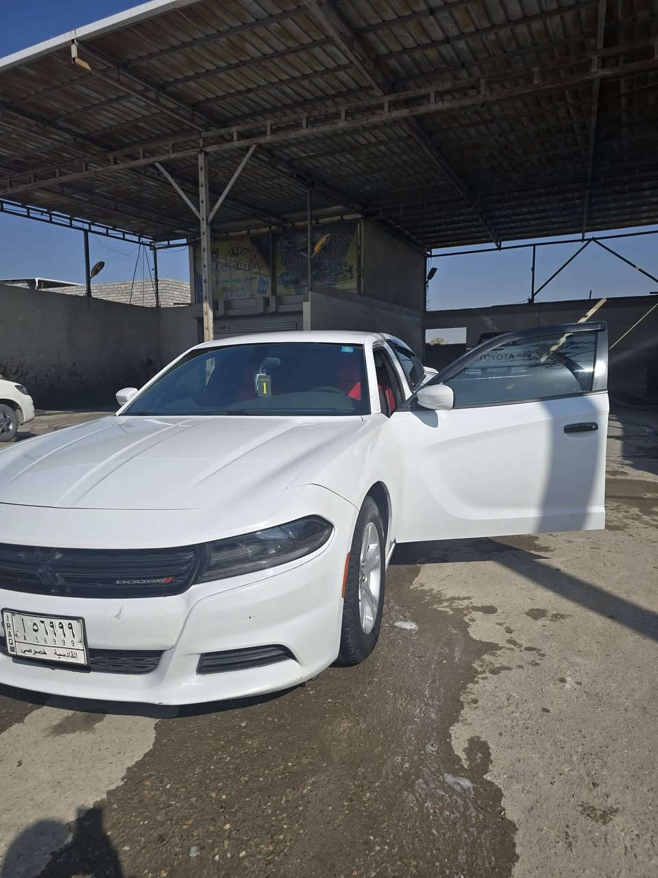 سلام عليكم جارجر موديل 2018 حادثها جاملق خلفي خفيف  بدون ارباك رقم وسنويه جديده موصفات SXT  السياره جديده ونضيفه مامتعوبه مكاني بصره 
التفاصيل اتصل وبخدمتك  ***********
