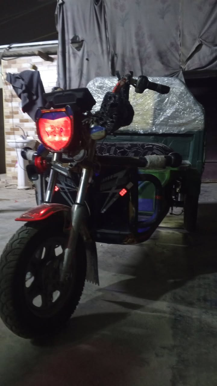 اسلام عليكم عندي ستوته شحن للبيع موديل 2020مكفوله من كلشي
كهربائيات كله شغاله ⚡ مثل الي بل صوره نفسه موجوده يمي أو بطاريات جدد سعره 500او بيه مجال الطيبين مكاني ابوغريب للاستفسارالاتصال على الرقم🌹7859414010🌹


**إذا كنت صاحب هذا الإعلان وتريد حذفه لأي سبب، رجاءا أرسل رسالة إلى الدعم الفني**