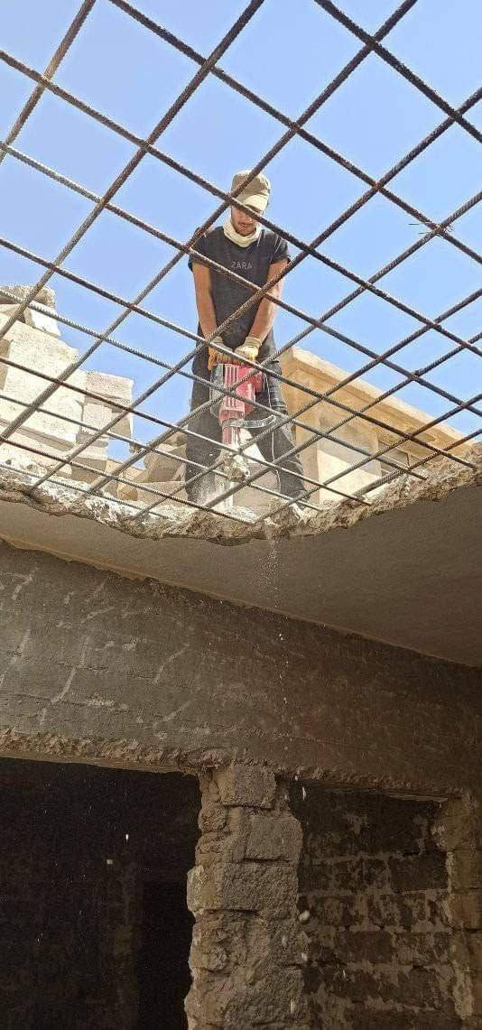 الي يحتاج هداد تفليش تصعيد مواد البناء رمل سمنت ابلوك قشط جدران رفع إنفاذ تنضيف بيوت قلع ارضيات تنظيف حدايق صب ارضيات تصفيط اساس اي شغل نشتغل كلو أسعار مناسبه عندي كادر كامل ***********////***********
