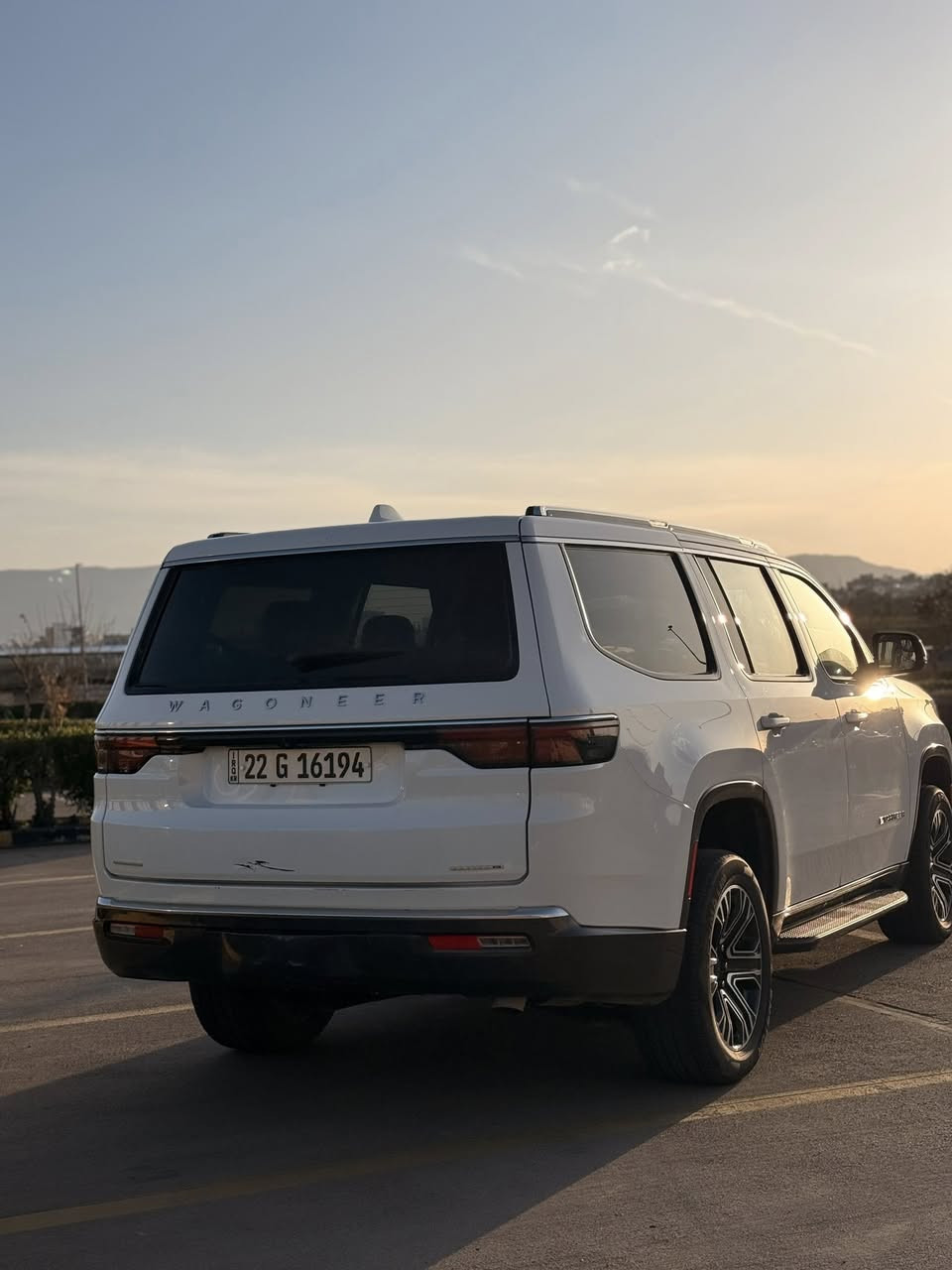 سلام عليكم

جيب كراند وكنير موديل 2022 كلين تايتل ✅

 محرك 8سلندر 5700 🚀

جلد داخل ابيض

كشانة كهرباء تدفئة تبريد مساج

ذاكرة خزن مقاعد

رادارات محيطية 🛣️

خاصية فتح الصندوق بالقدم

انارة محيطية 

سستم صوت ماكنتوش

جكات 

فور ويل

شاحن واير لس

قاصة 

اوتو هولد 

هندبريك بصمة

قيادة شبه ذاتية

5وضعيات قيادة 

جميع الكشنات كهرباء 

بعد بيها مواصفات بس ماريد أطول لكثر

ماشية 21 الف كيلو متر حقيقي

رقم أربيل تحويل ثاني يوم 

سعر430$

أكثر تفاصيل اتصل على

مكان سيارة :  السليمانية 

رقم ***********
