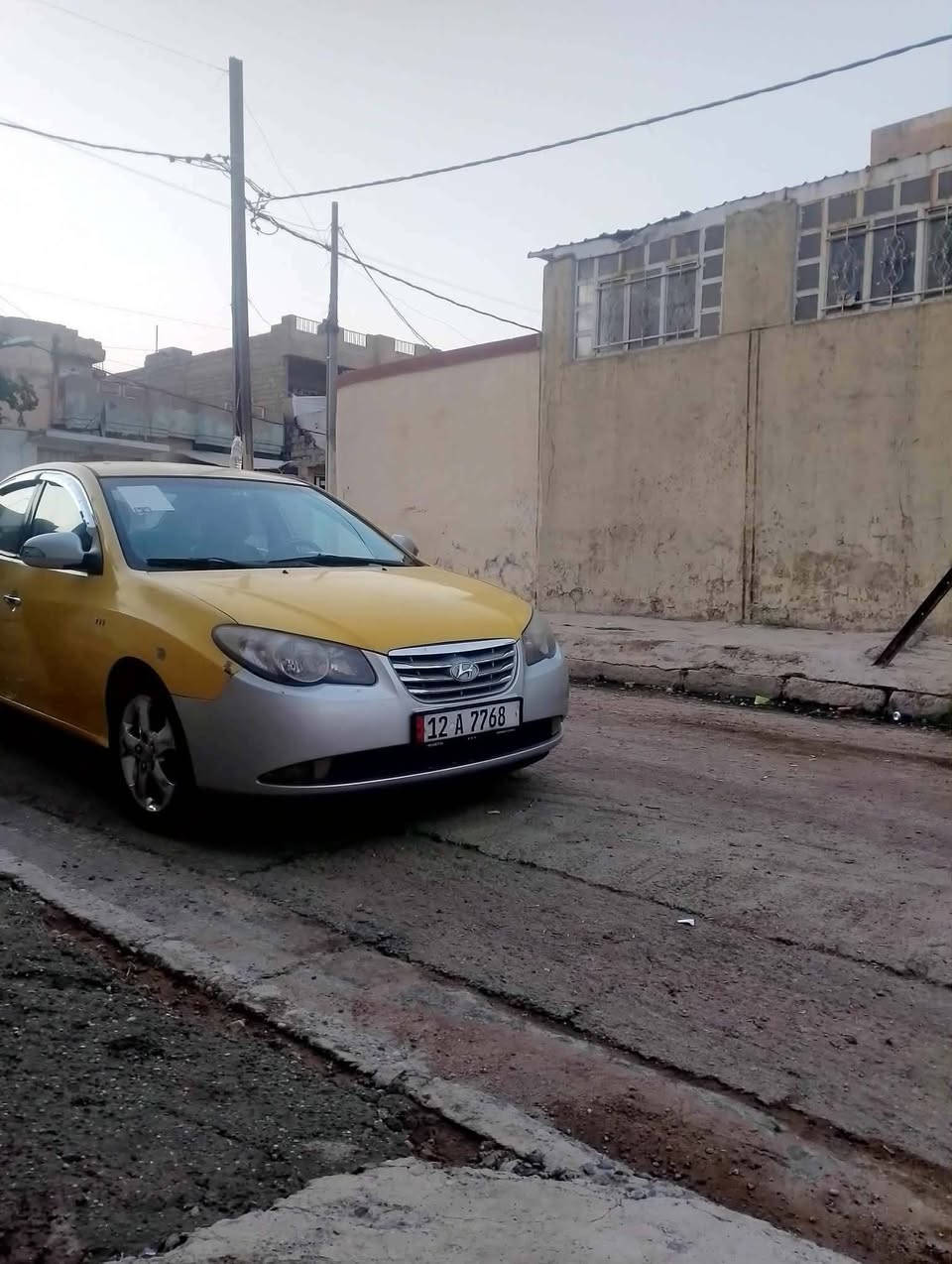 افانتي 2010 رقم دولي فول ماعدا الفتحه والبصمه دشبول ليزري كيجات ليزري تحكمات كشنات هيتر مري شفط كير محرك شرط مامفتوح طخم جديد تواير جديد 
ضررها جاملغ ورا وبيها تلقيطات 
السعر 120 
***********
