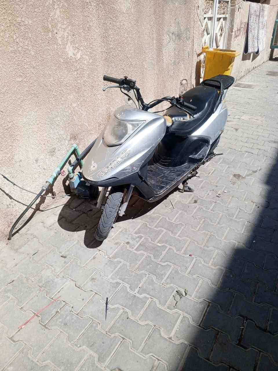 السلام عليكم شباب سبيسي البيع شغالة سلف هندر السفساري على هاذا رقم ***********
