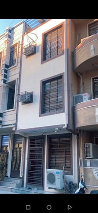 🏢 دار للبيع الاعظمية شارع عمر بن عبد العزيز    📍المساحة : ( 50 متر ) -...