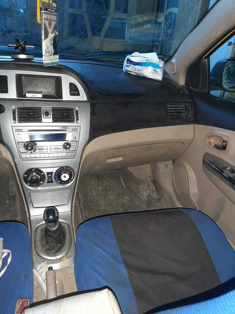 السلام عليكم فولكس للبيع
موديل 11 بدون ضربه طخات فقط سياره أبلاديه تخم تاير باتري جديد كير مكينه خير من الله لا تنقيص ولا تبخير كهربائيات شغاله دواخل نظيفه رقم بغداد انكليزي مكان بغداد جسر ديالى القديم السعر 35 وبيهه مجال تحويل مباشر 
رقم الهاتف 
*********** موجود واتساب بيع مستعجل أو مراوس بيكم دبل قماره
