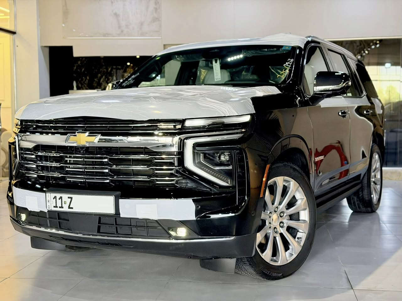 🚗 للبيع
شيفروليه تاهو بريمير 2025  -وكالةالمنصور 
✅ المواصفات :

▪️ الممشى: 7 ألف فقط 
▪️ الوارد: وكالة المنصور 🏁
▪️ قياس االويل: 22 إنچ 🛞
⚙️ المحرك: 8 سلندر 5300 سي سي ⚡
💪 قوة وأداء عالي مع راحة ممتازة
• دفع رباعي (4WD)
• جير أوتوماتيك 10 سرعات
• نظام تعليق هوائي متكيف
• شاشة وسطية كبيرة + نظام ملاحة 🗺️
• شاشة عدادات ديجيتال
• نظام صوتي فاخر Bose 🔊
• مقاعد جلد فاخرة
• تبريد وتدفئة للمقاعد الأمامية والخلفية 💺
• تحكم كهربائي كامل مع ذاكرة
• صف ثالث مريح
• فتحة سقف بانوراما 🌤️
• كاميرات 360 درجة 📸
• حساسات أمامية وخلفية
• نظام ركن ذاتي
• مثبت سرعة ذكي (Adaptive Cruise Control)
• نظام الحفاظ على المسار
• تحذير النقطة العمياء
• نظام فرملة طوارئ
• Head-Up Display
• تشغيل عن بُعد + دخول بدون مفتاح
• باب خلفي كهربائي
مكان:بغداد زيونة
رقم:***********
