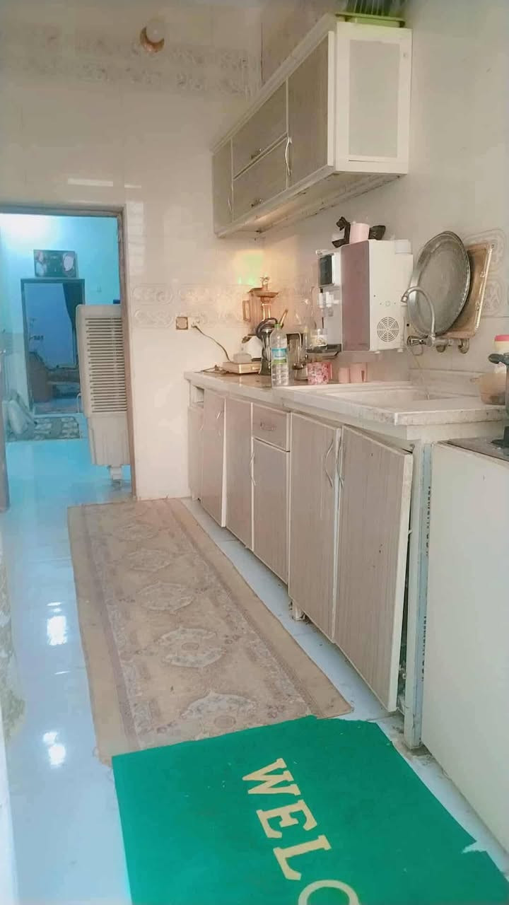 🌹.     السلام عليكم.    🌹

 🏠  #دار__للبيع_🏠

🌓🥀 #فضلا_وليس_أمرا_تابع_الصفحة_ليصلك_كل_جديد

🌐#الموقع : 

🌍#الحمزة__الغربي ⬅️ #حي__العسكري🌌 الباشية. 

🌠 التفاصيل 🔻🔻

🌠النوع : #طابو__زراعي__سند__25

🏞️المساحة :  252 متر.

🌠البيت حديث ونظيف ومرتب. 

🌌 جميع الخدمات متوفره .

🌠🏞️البناء : طابوق 🌄🌄 والسقف اعگادة. 

♒♒ محتويات البيت :

🌠🌠 البيت متكون من طابق  واحد يحتوي على :

🌠 غرفة نوم(1)

🏞️ استقبال.

🌠صالة .

🟥 مطبخ.

🏞️ صحيات خارجية. 

🏞️ كراج سيارة 

🏞️حديقة. 

👇👇👇
♒♒ السعر :47 وبي مجال. 

للاستفسار اكثر يرجى زيارة مكتب دلالية الرياحين للعقار   
#الكائن 
الحمزة الغربي بداية حي العسكري على الشارع الرئيسي قرب مكتب الأخوين للانترنيت. 
                         
                 أو 

 الاتصال على #الادارة

                   *********** ☎️ واتساب 

                  *********** ☎️ واتساب 

                 *********** ☎️ واتساب 

☎️🌌للأعلان والترويج عن عقاراتكم يرجى مراسلة الصفحة أو مراسلة خدمة الزبائن واتساب ☎️ *********** ☎️
