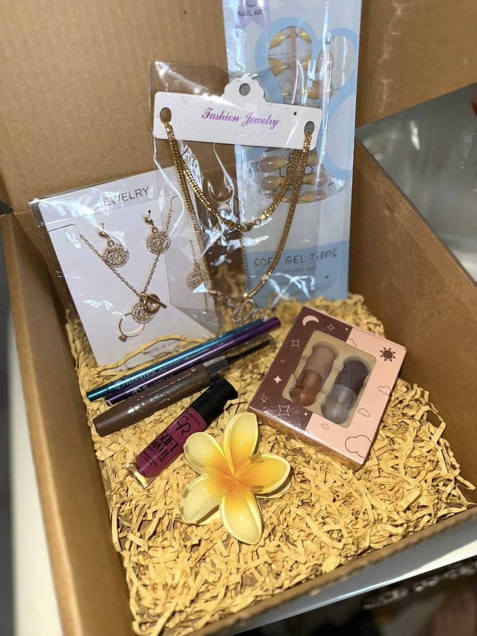 متوفر بوكسات حسب طلبكم
تنفع هدايه ⋆°｡⋆♡ توصيل كل محافظات العراق 🇮🇶


**إذا كنت صاحب هذا الإعلان وتريد حذفه لأي سبب، رجاءا أرسل رسالة إلى الدعم الفني**