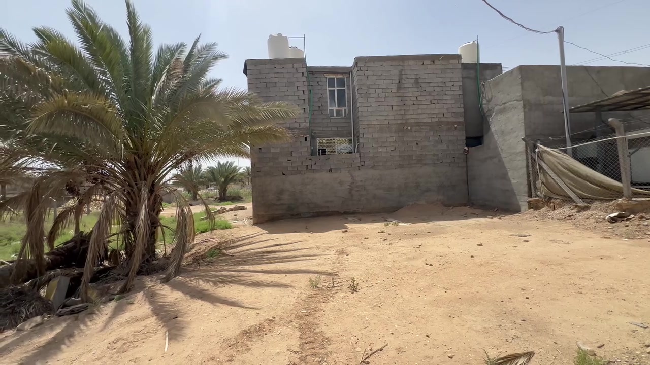 كربلاء المقدسة قطعه زراعية للبيع قرار 35 ع شارع ابو مهدي مهندس مساحة 100/م 
قرب شارع العام 
بسعر 22 قابل للتفاوض 

***********
