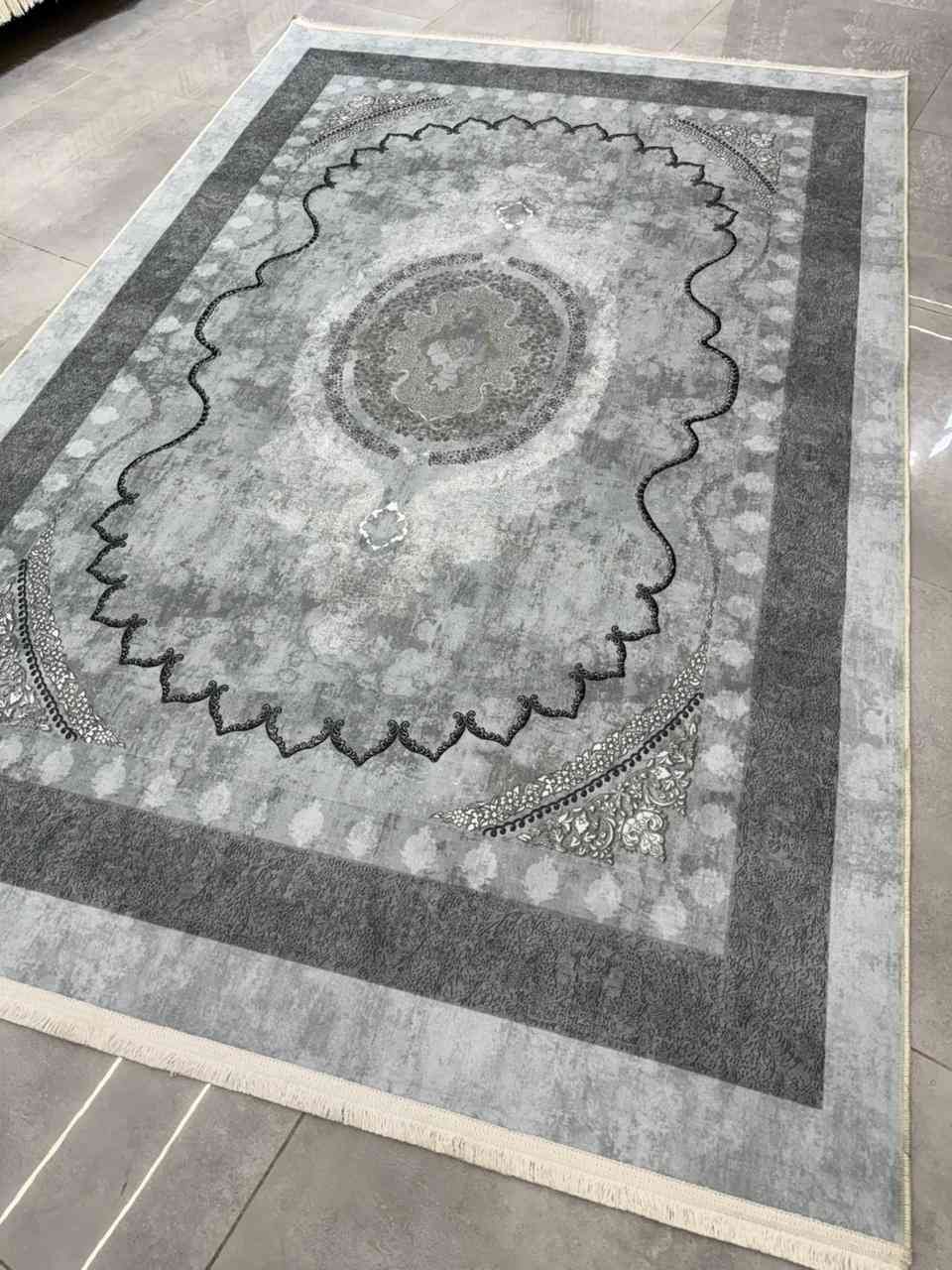 سڵاوی خوای گەورەلەهەموولایەک
بەبۆنەی هاتنەوەی جەژنی ڕەمزانی پیرۆزەوە
هاتینەوەبەنەخەش وقیاسی هەمەجۆرەوە
فەرشی ئێرانی 1200شانە700شانە450شانەو فەرشی پشتلاسیکی ئێرانوتورکی بەزەمان 
باشترین کوالێتی و هەرازانی لای ئێمەیە
نرخمان خوار هەمووبازاڕە
بۆهەموو فەرشەکانمان داشکاندنمان هەیە
پەلەبکەوسەردانمان بکەن
ناونیشان
قەزای ڕزگاری(صمود)

دووساید ئاگرکوژێنەوە/سەروی حزب شوعی/بەرانبەرهەرزانەبازاڕی لاندی
گەیاندنمان هەیەبۆسەرجەم شارەکان
***********
***********
