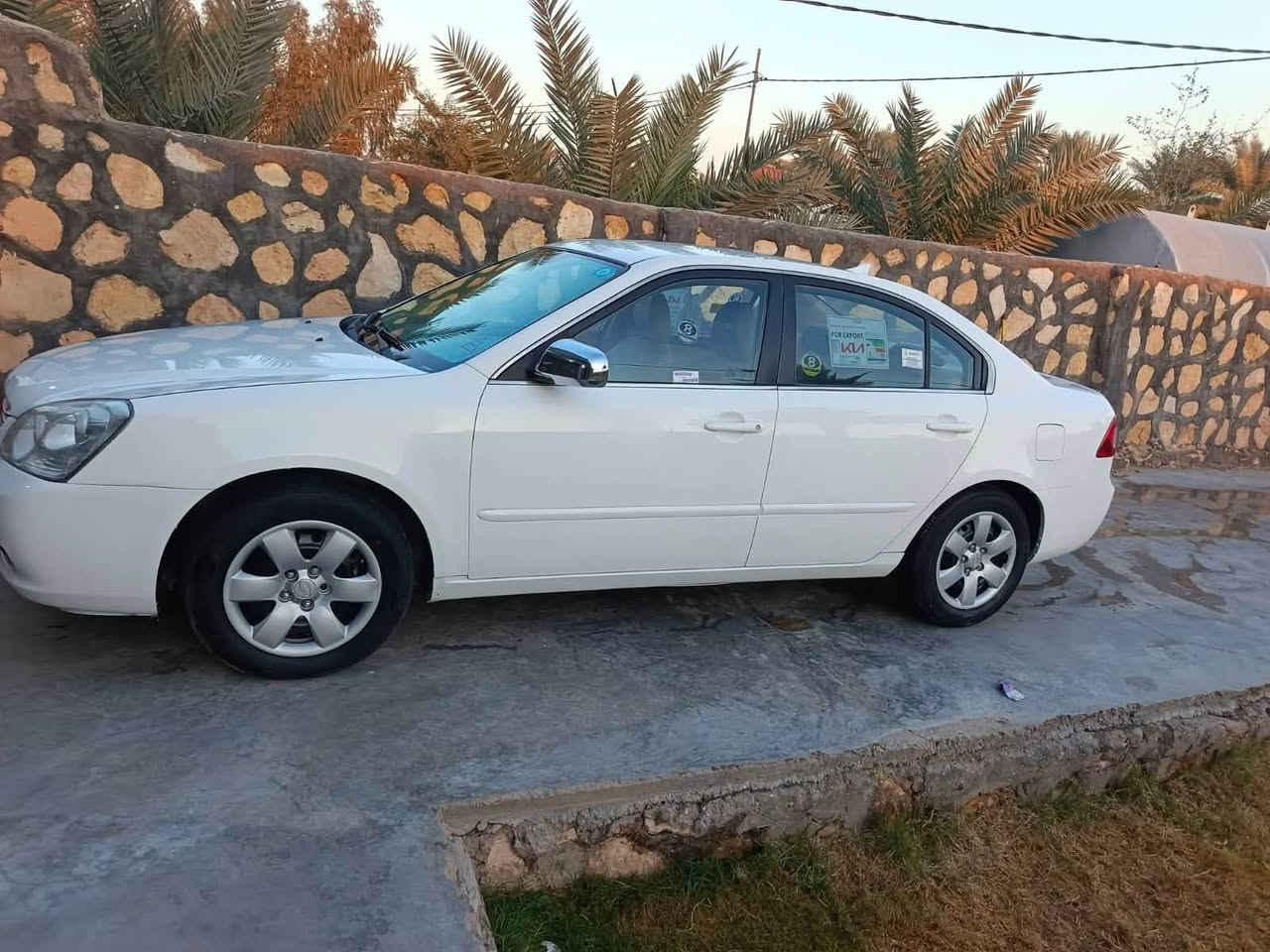اوبتيما 2008 بأسمي بيها فقط جاملغ السايق مابيها اي نقص وارد أمريكي مكينه دوش 2400
حله نادر 2 
***********
