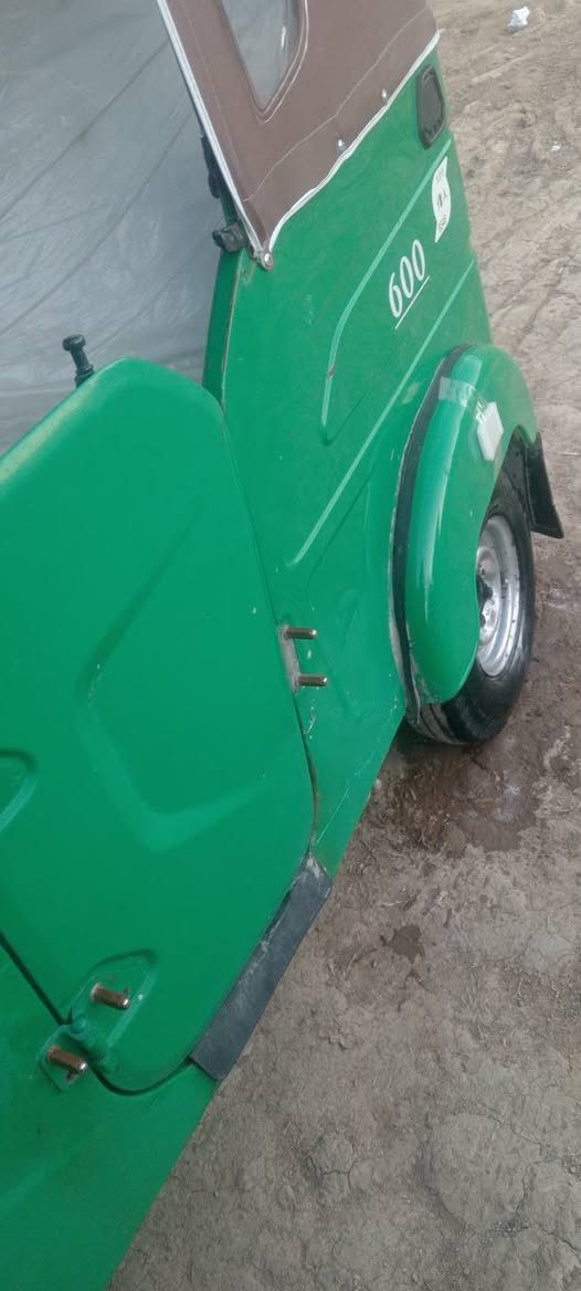 تكتك للبيع 21 شهر 11 رقم بصره الشراي يتصل ويدلل ***********
