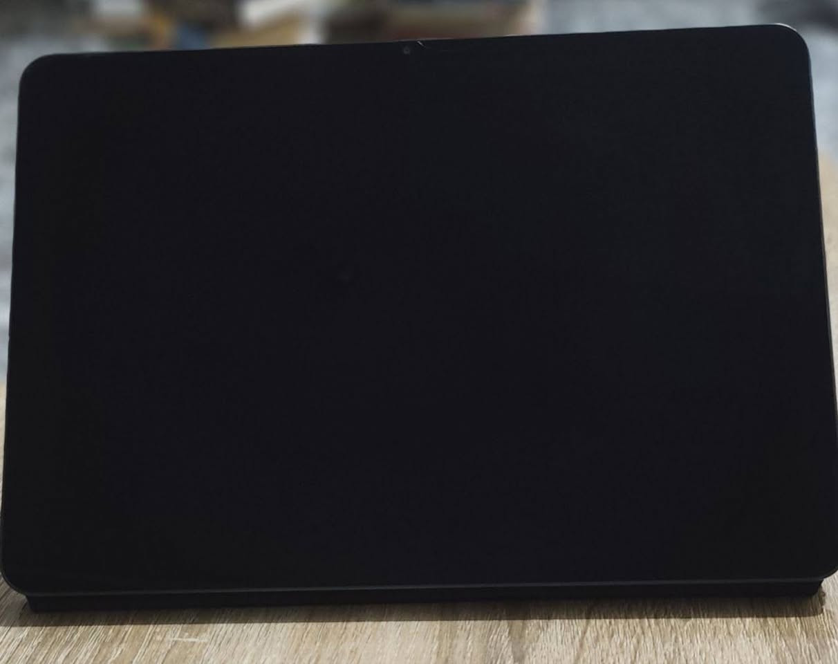 سلام عليكم عندي Xiaomi pad 7 مستخدم سنة
ذاكرة 256GB رام 8
نظيف جدًا 
البطارية 88% 🔋
وياه الكرتون والشاحن وكل ملحقاته

بي كسر خفيف بالإطار ما مأثر على الشاشة أبداً 

طوني سعر زين


**إذا كنت صاحب هذا الإعلان وتريد حذفه لأي سبب، رجاءا أرسل رسالة إلى الدعم الفني**