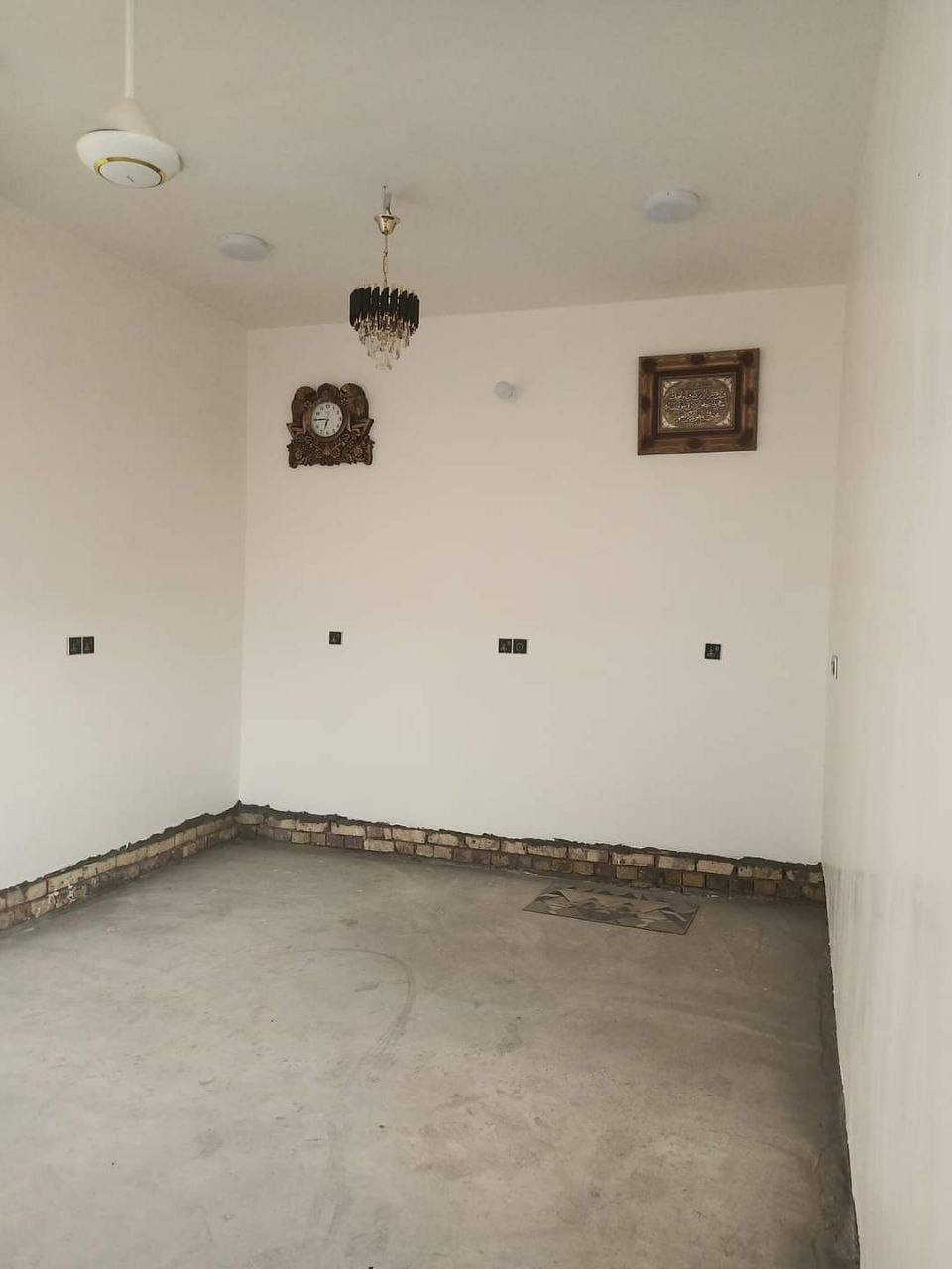 🏡 بيت للبيع 🏡
فرصة مميزة للسكن 
 وموقع ممتاز 

📍 الموقع: __ الشافعية  سايدين شافعيه
قرب باقر العلوم 

يتكون من 
غرفتين نوم
استقبال
 ومطبخ
 وصاله 
وصحيات
📐 المساحة:  150م طابو صرف
💰 السعر: 65 وبي مجال لشراي
للاستفسار والتفاصيل:
📞 ***********
✨ معكم دائماً للتميز العقاري ✨
