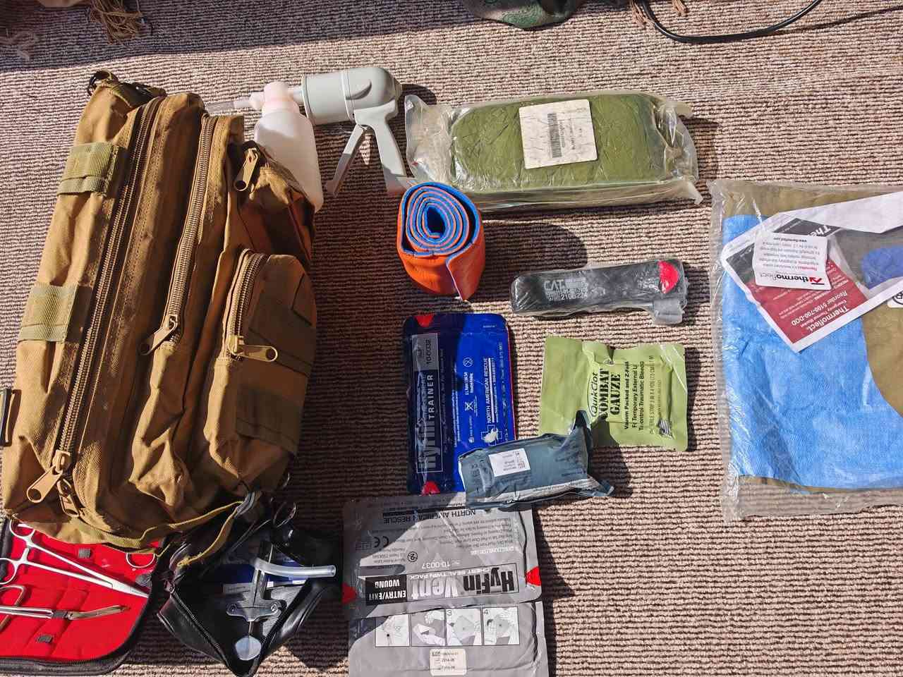 حقيبة اسعافات اولية مال طبابة كامل تجهيزات
حجم كبير
السعر: ٤٥ الف


**إذا كنت صاحب هذا الإعلان وتريد حذفه لأي سبب، رجاءا أرسل رسالة إلى الدعم الفني**