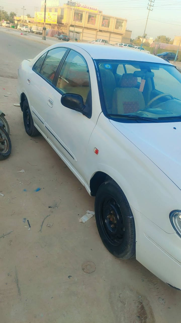 السلام عليكم نيسان سني ياباني كير عادي  موديل 2006 رقم ذي قار السياره مكينه اوكير شرط تبريد شغال  السياره مصبوغه عام بيه اخياسات شويه بلجيوب مال الجنطه والباب الورى السعر 72 اوبيه مجال مكاني ناصرية سوق الشيوخ  اتصال*********** او خاص
