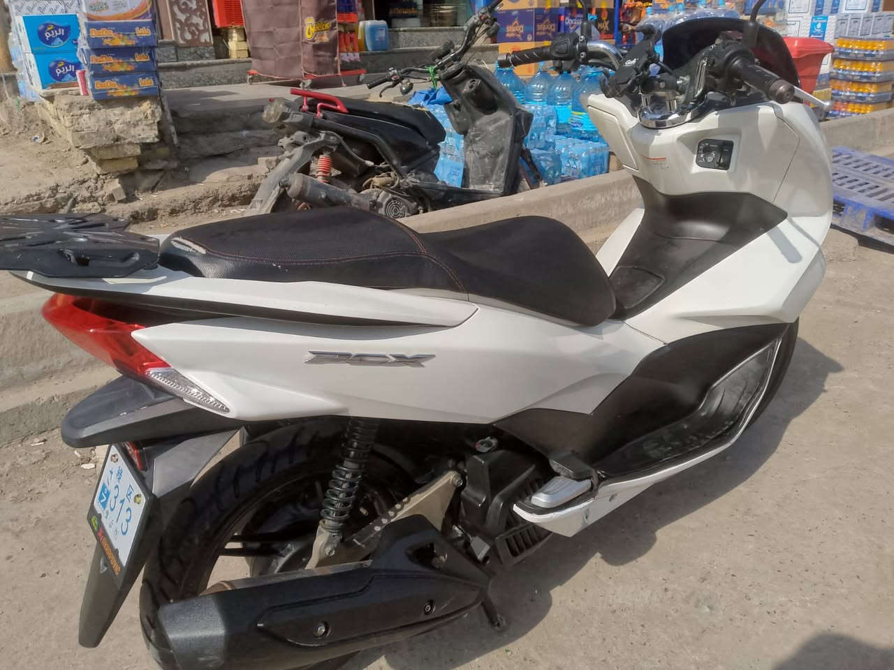 سلام عليكم بيسكس كفاله عامه مكان بغداد دراجه يابانيه مكينه 125ستفسار***********
