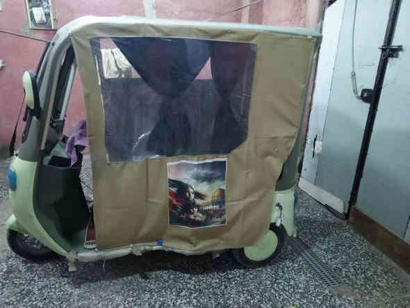 السلام عليكم. تكتك شحن لبيع نضيفه اخت الجديده سرعه45   تمشيك 40 كم مكان بغداد حي النصر السعر مليونين بيه مجال ***********
