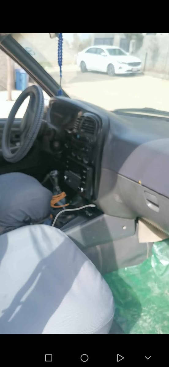 كيا سبورتاج ٢٠٠١شتيكي جوان و جايزه كاره بأي و ده بل اكسل و تابريدو هه موو كياني به شه رت هيج نو خسه نيكي نيه شتى جايزه له سليمانيم موشته رى نيت سه رمان مه ياشينه
*********** Singapore
