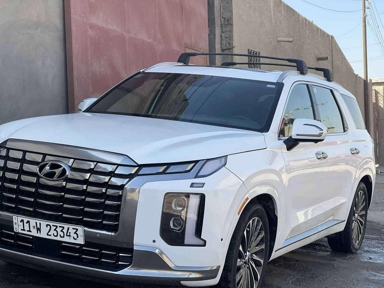 سلام عليكم البيع بلسايد كلكرافي دخول جديد رقم بغداد موديل 2023 داخل اسود سعر 300وبيه مجال مكانه حله الرقم *********** مكلف بنشر
