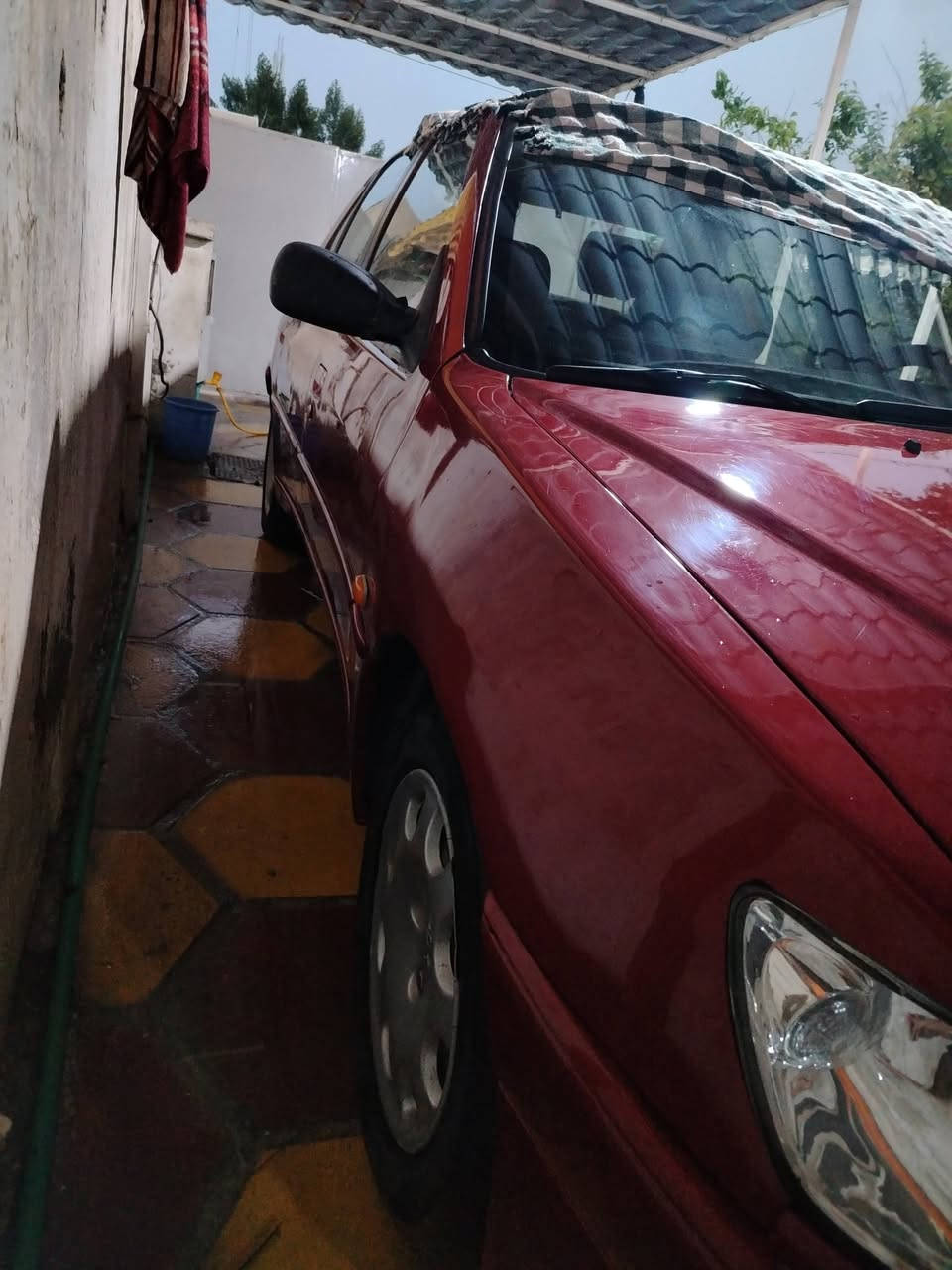 سلام عليكم 306 مصبوغه عام ع ايدي للجماليه جانت جارده تبريد+ تدفئه دوشمه كاعيه وكشنات عارضها 51 وبيها مجال حتى دشبول جديد منظومه تبريد جديده شاد نقصها بس بكلايت مازده جدد والله صبغ درجه اوله ع ايدي اني صبغتها مكاني الاعظميه سبع ابكر ***********
