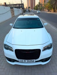 كرايسلر 300 • اوباما 2023 • كرايسلر 2023 • سيارة بانوراما • سيارة دفع ...