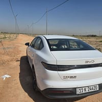 سيل 5موديل 2025 داخل ابيض عداد  المحرك   9 الالف  كفاله عامه  رقم بغدا...