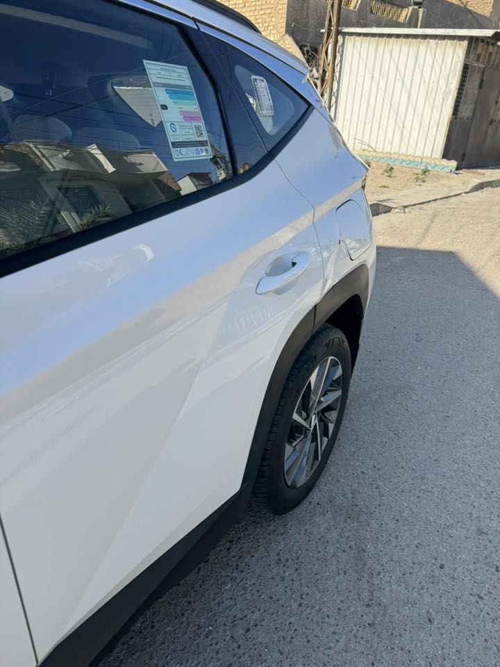 هاتف *********** عنوان بغداد حي عامل
توسان 2024 ماشي 21000 الف  سعر 200 وبيها مجال  رقم
