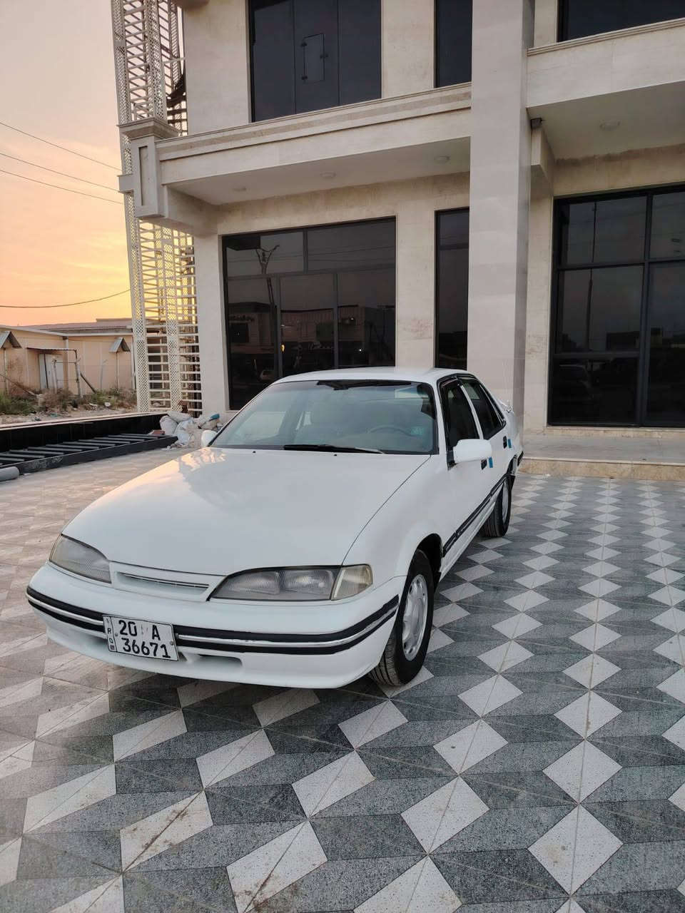 سلام عليكم دايو برنس موديل 95رقم ديالي جديد سنويه لحد 29  تخم تاير باتري جديد صبغ عام الجماليه كهربائيات كله شغاله مكينه جديده كير اوتماتيك جديد تخم تاير شرط التحويل غير متواجد ع واتساب والفيس 
السعر31 وبيها مجال قليل 
***********
***********
