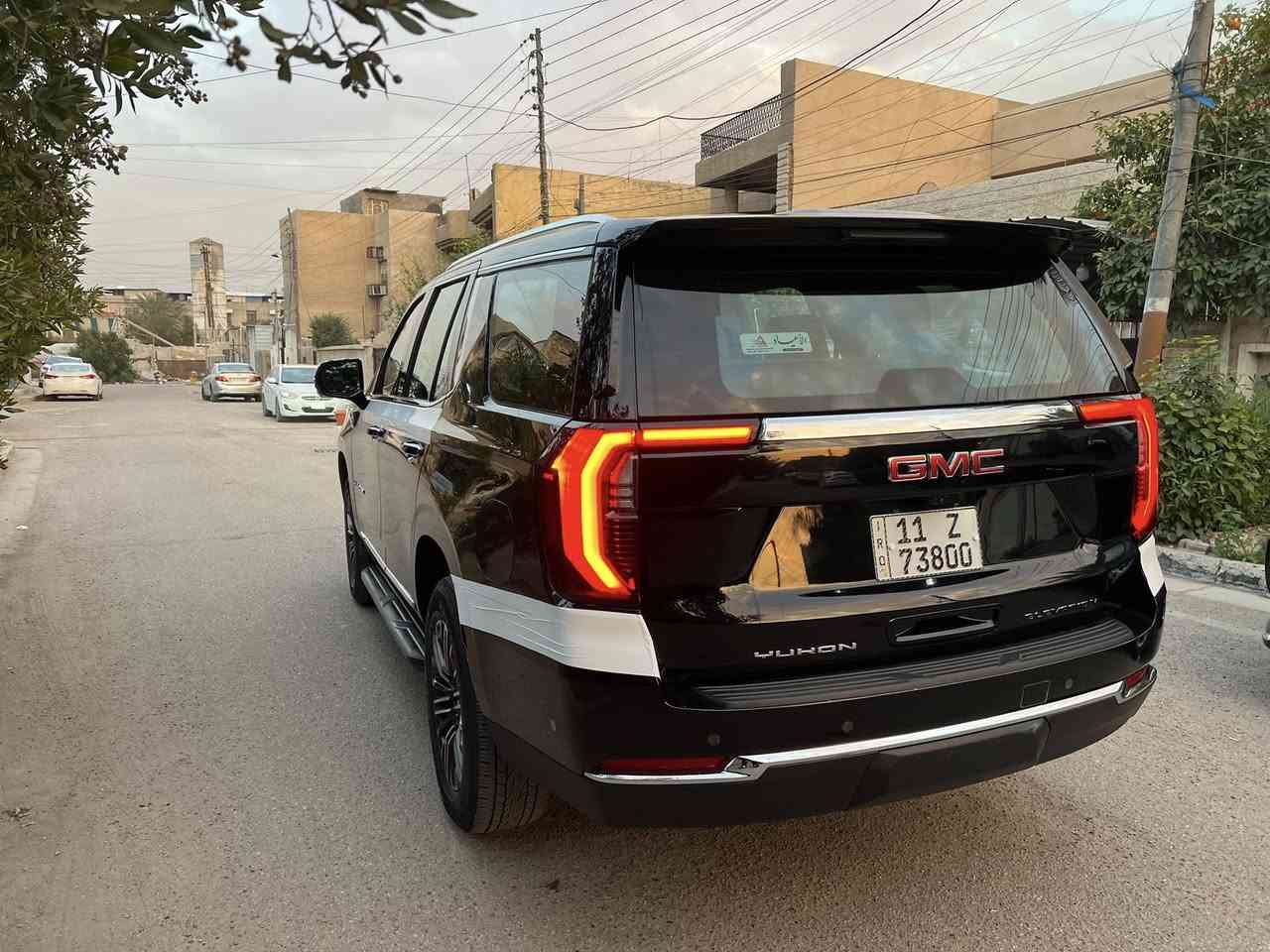 جمسي  الفيشن 2025 شركة المنصور بعدها بالضمان بصمه كراسي كهرباء وخزن ميموري وتدفئه وتبريد رادار امامي خلفي وجانبي حساس امامي خلفي جنطه كهرباء كشنات جلد ثلاجه مغلفه ppf والجامه الاماميه مغلفه درع مكاني بغداد حي الجهاد الضباط ***********
