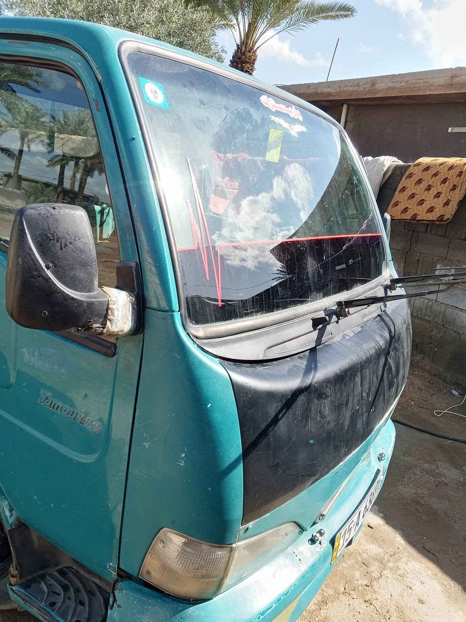 سلام عليكم كيا سامسونج للبيع مكفوله من الضربه والصبغ سياره بلاديه جاهزة كهرباءيات وسلف جديد تايرات نضاف كير جديد بم جديد إكسل جديد بس المحرك شويه تعبان السياره رقم انبار نكليزي تحويل ثاني يوم المكان بغداد أبو غريب قرب سجن أبو غريب السعر 45
رقم الهاتف 
***********
***********
