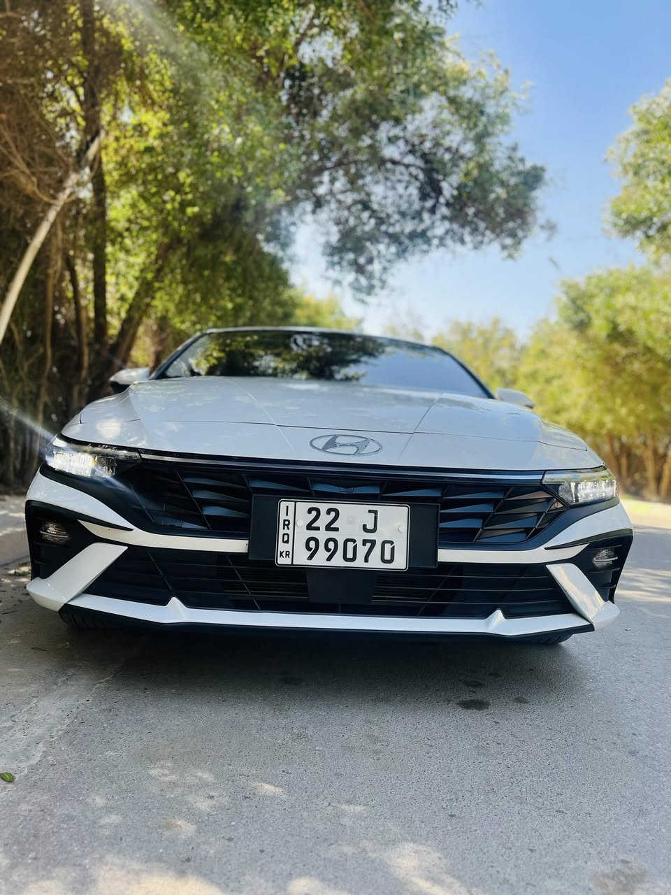 النترا 2024 تجميع 💪 🚙
ماشية  { 14 الف } 
كفالة من صبغ وضربة وتبديل سيارة كلش جديدة مكفولة (عدا رصعات ثنين بالباب الأمامي وحده والباب الخلفي وحده)
كير محرك صدر كلها ع وضع الشركة رقم اربيل وكالة او تحويل ثاني يوم (بأسم شركة المهند)
سعرها 143 ورقة وبيها مجال 

فول مواصفات 1/1 👍 
ترحيب عند الاقتراب
فتحه سقف سلايد
بصمه + بصمة تشغيل
مري شفط واشارة بالمري وترحيب
صندوق ذكي يفتح عند الاقتراب
حساسات امامي خلفي
ويل كب حجم 17 رياضي
كير طيارة شاشه 
سترين رياضي حرف D
تبريد قطعتين امامي خلفي
هندبريك بصمة 
اوتو هولد
4 وضعيات قيادة
كراسي جلد
شاشة جبيرة وكامره خلفية
كروس تثبيت سرعه
وباقي المواصفات المعروفه فول السيارة
محرك 1500 دوش دبل نوزل

مكان السيارة {النجف الأشرف /الكوفة} 
سعرها 143 💵 
***********
***********
