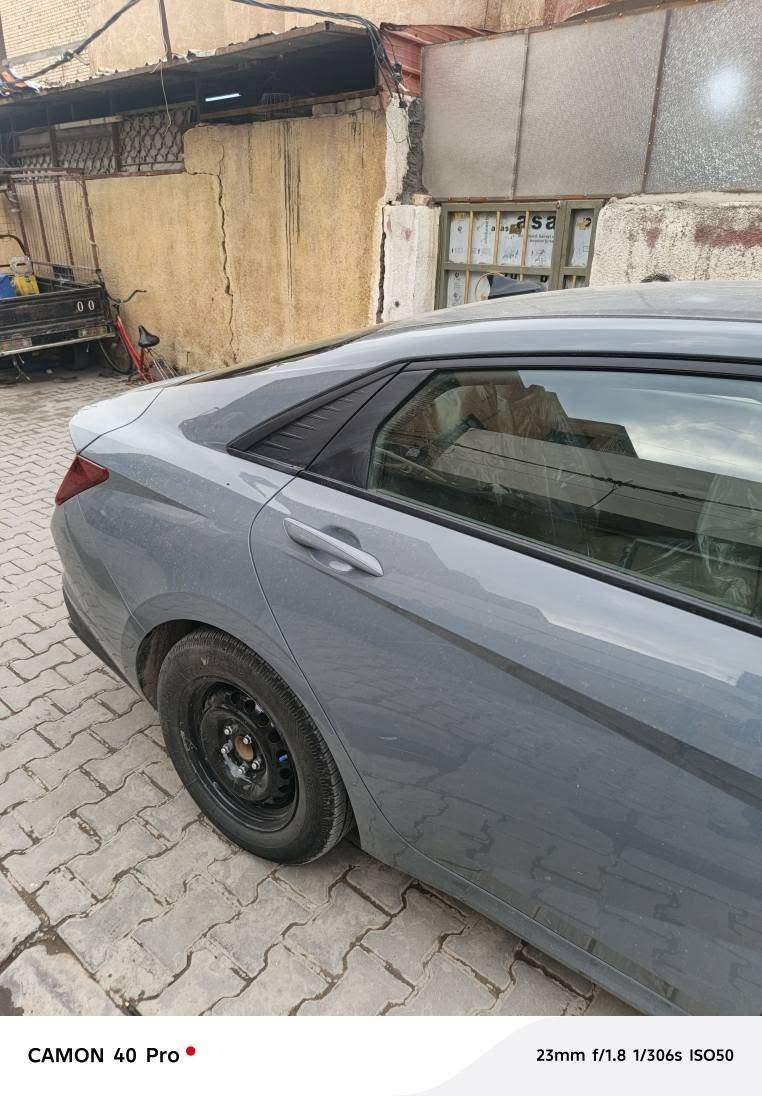 سلام عليكم

النتره موديل 2023

سياره اكلين بدون حادث

هناء بل العراق صار بيه  طخه بل دعاميه الخلفيه 
مثل ماواضح عدكم بل تصوير 
وصار بيه خدوش طفيفة
سياره ماشيه 
٣٤ميل 
رقم بغداد 
رقمي تلفون ‏‪***********‬‏
سعره ١٦٥ بيه مجال حك الجيه بغداد, العراق
