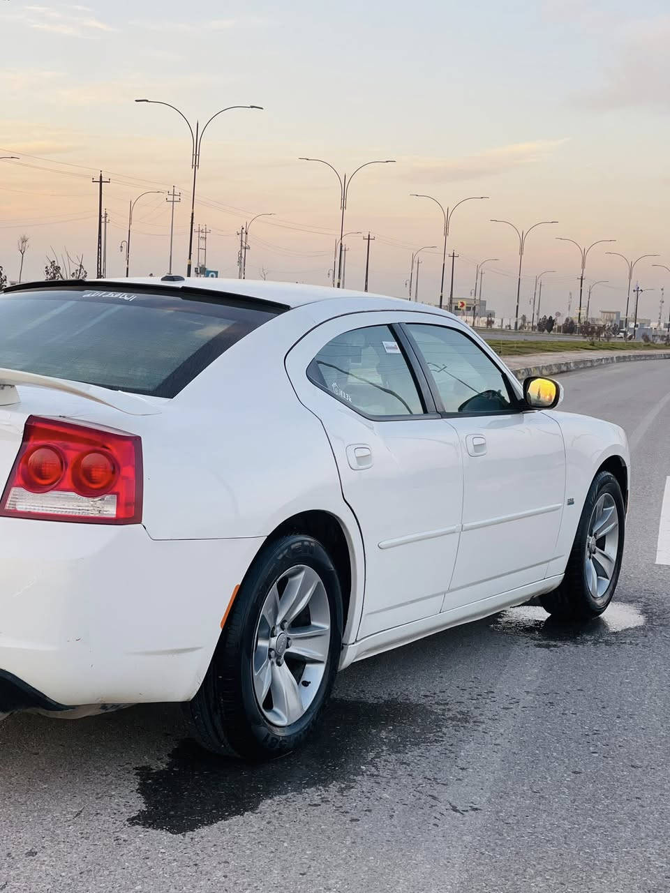 السلام عليكم 🧿
دوج جارجر مديل 2010 🧿
رقم نينوى انكليزي جديد+هزه جديده 🧿
سياره باسمي 🧿
كير ومكينه شرط 🧿
سياره جاهزه من كلشي 🧿
ظرر بوند وجاملغ بدل اصلي 🧿 
وسياره بل حقيقه احله من الواقع 🧿
السياره مو مل خط مل بيت🧿￼
استفسار اتصال عل خط 
***********5
***********
