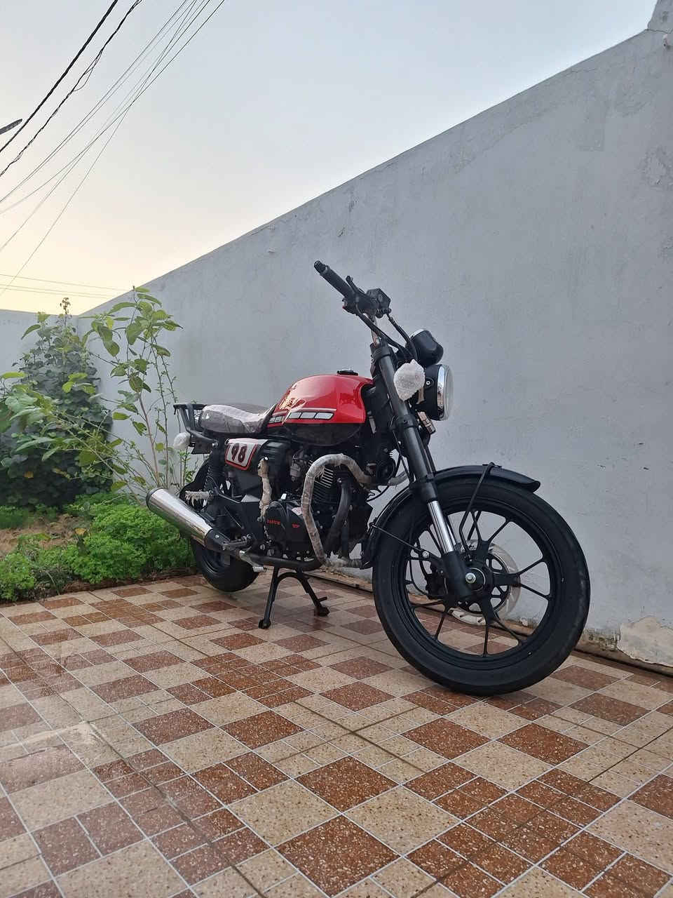 #بيع مستعجل السلام عليكم دايوان ٢٣ للبيع دراجة جديدة بمعنئ الكلمة بقية التفاصيل خاص او علئ الرقم ***********
