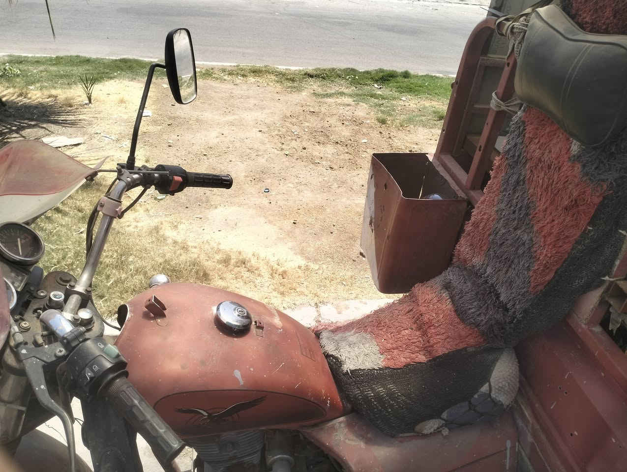 سلام عليكم عندي ستوته للبيع نضيفه سعره 650مكاني بغداد الحسنيه الرقم ***********

