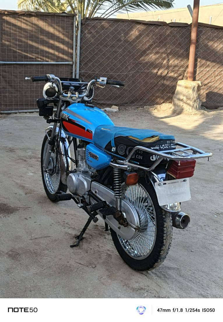 سلام عليكم 
 سونك تايكر  23 نضيفه محرك مامفتوح جيس بعدهي بلادي شوف عينك سعر 650 وبيها مجال قليل مكان وركاء الاستفسار ***********
