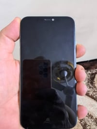 ايفون ١١ • مقفل آي كلاود • شاشة اصلية