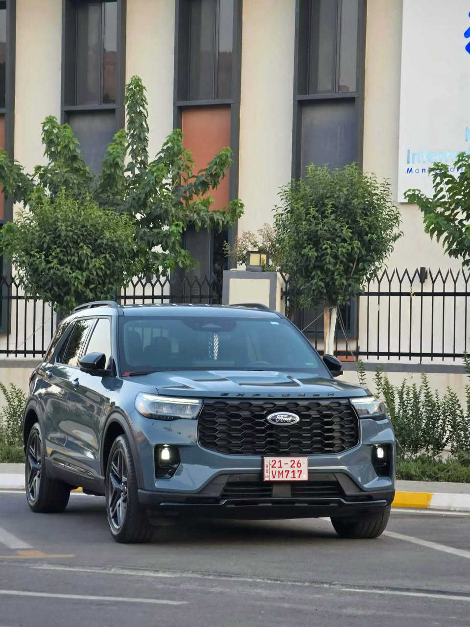 ئێکسپلۆرەر ٢٠٢٥ st line بەس بۆنیتی بۆیاخە بێ ناو گرتن ئرباگی بەس سوکان تەقیوە بیلاد دانراوەتەوە دەعامی و لایت و عەتەر کامل هەموی بلادە هیچی نەگۆڕاوە کاتیەو یەک مانگو بیست ڕۆژی تیا ماوە بۆ ڕەقەم 
***********
Slemani السليمانية, العراق
