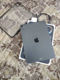 آيباد 11 برو • ذاكره ٢٥٦ • بطاريه ٩٩