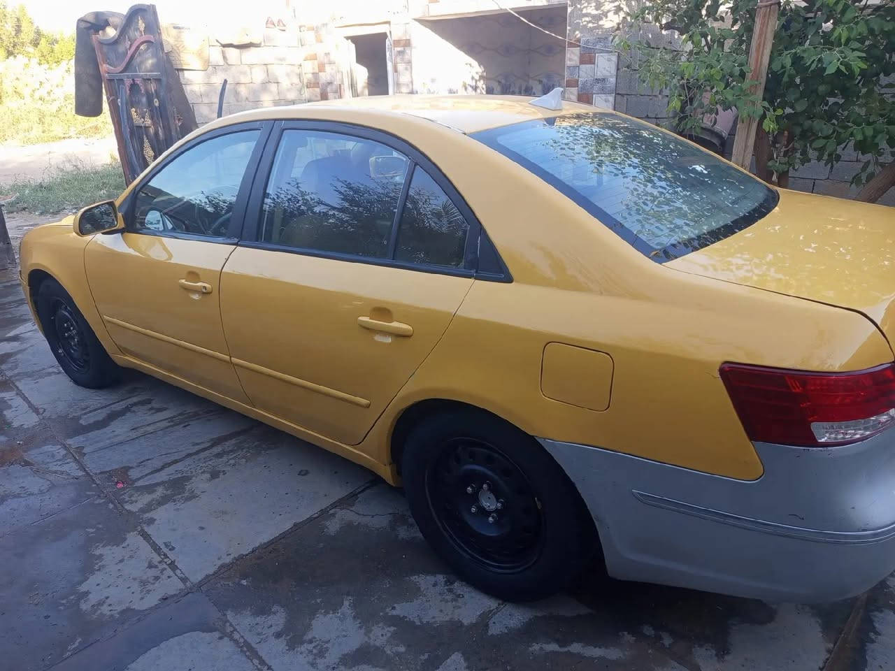 سلام عليكم سوناته خليجي مكينه وكير جديدات كير عادي مصفره هئيه وغرامات وبسمنه ثاني يوم داورلك مكان الناصريه بل الغراف وسعره 85وبيه مجال قليل ***********
