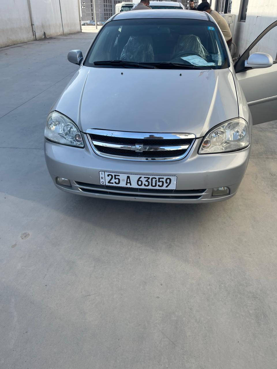 أوبترة للبيع 2004 مؤسسه رقم كركوك مشروع وطني جديد بأسمي سياره معمره جديد سياره تخم تاير كير ومكينه حاويه بشرط مصبوغه عام جماليه فقط بدون أي ضربه وسياره احلا من صور تجي وشوف بعينك مكان سياره كركوك الاتصال (***********)
(***********)
