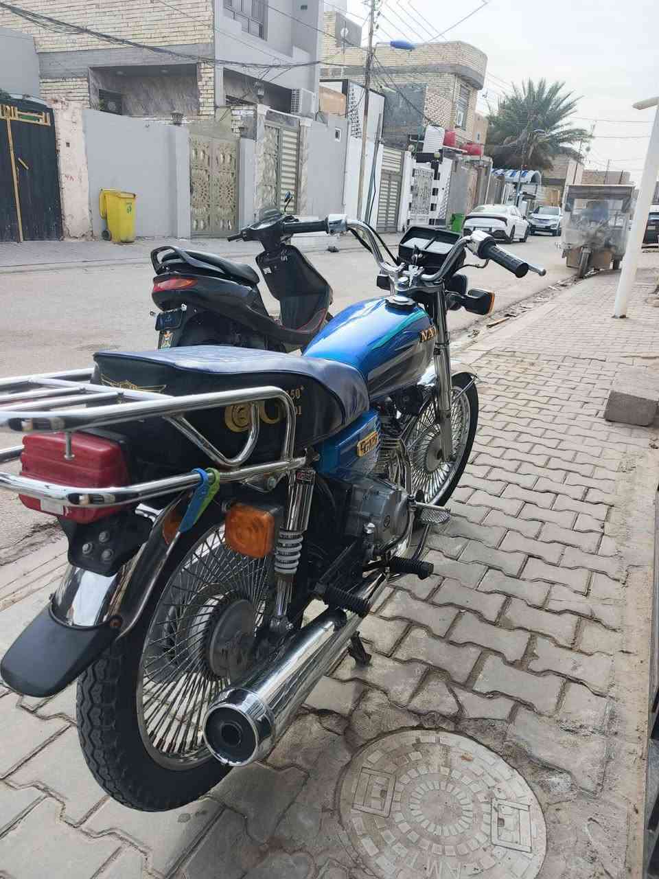 سلام عليكم اربعة كير للبيع مديل 2020 اصولي مكينة مفتوحة كهربائيات كلهة شغالة رايدهة ب٥٥٠وبيهة مجال  وكيلهة العارضي مكان نجف حي القادسية قرب فلكة المطار‏‪***********‬‏ عمي لحد يراسلني خاص رحمة للحسين ما ارد
