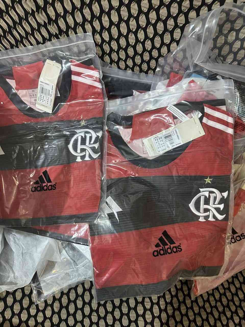 شروه دريسات ٢٤ قطعه وياهن ٥ قطع مع الشورتات ابيع شلع القطعه ع ٤ الاف صناعة برازيلي تايلندي الفرق الموجوده كدامكم كلها وياهن دريس اي سي ميلان ومال كوريا ومال انكلترا القياسات من ميديم للاكسين لارج زائد قطعتين احذيه فيتناميه احسبلك الحذاء ع ١٥ الف التفيده شلع يراسلني


**إذا كنت صاحب هذا الإعلان وتريد حذفه لأي سبب، رجاءا أرسل رسالة إلى الدعم الفني**