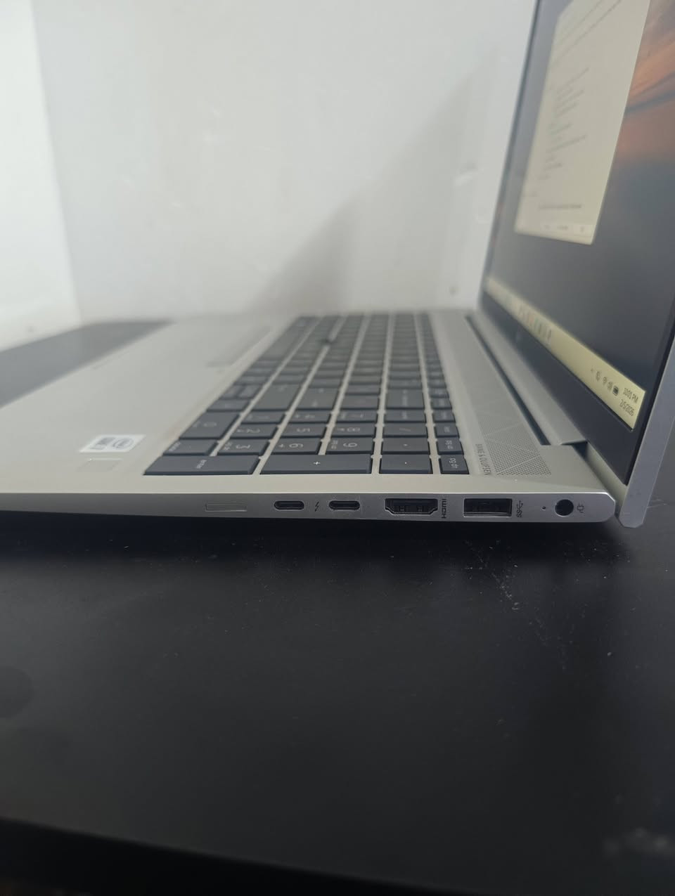 HP ELITEBOOK 850 G7
i7-10510U @ 1.80 GHz, 8GB RAM
ssd 256
شاشه 15.6
كرت خارجي NVDIA Geforce  MX250  2GB

سعر 475الف


**إذا كنت صاحب هذا الإعلان وتريد حذفه لأي سبب، رجاءا أرسل رسالة إلى الدعم الفني**